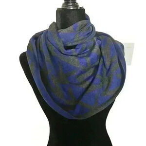 Michael Kors Unisex Blue And Gray MK Infinity Scarf